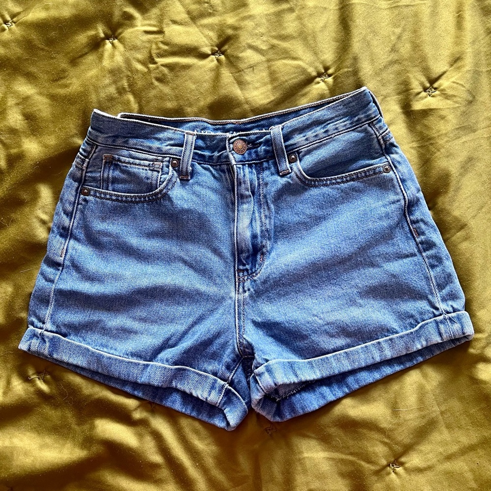American Eagle High Rise Denim Shorts Size 2